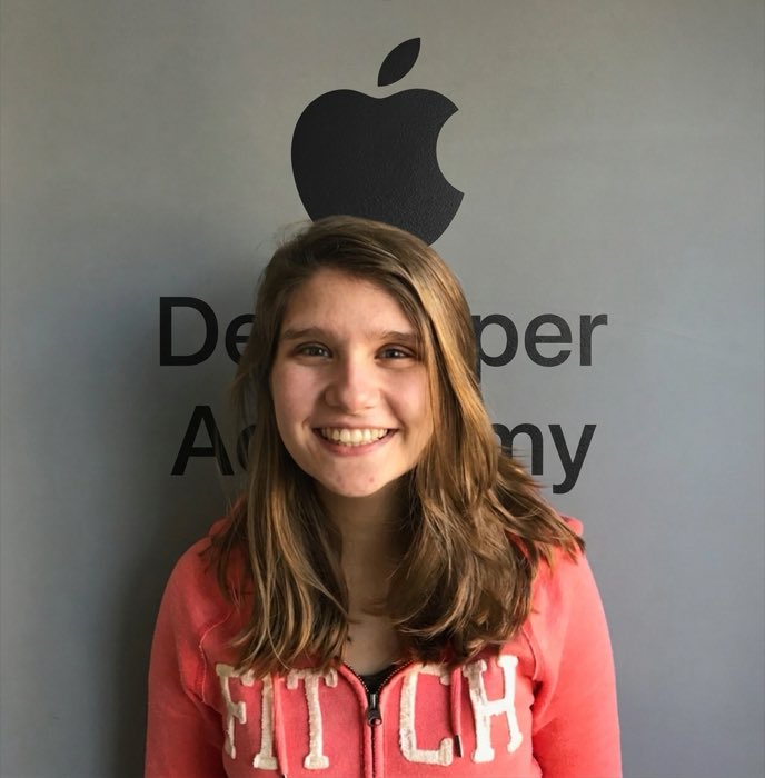 Jessica at the Apple Developer Academy.